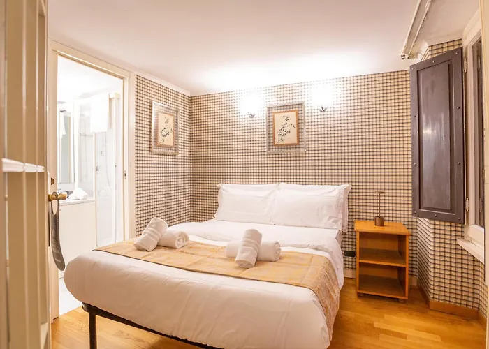 Easybnb - Bear * ローマ