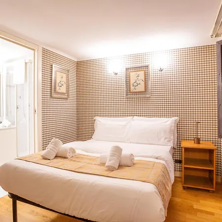 Easybnb - Bear * Rom